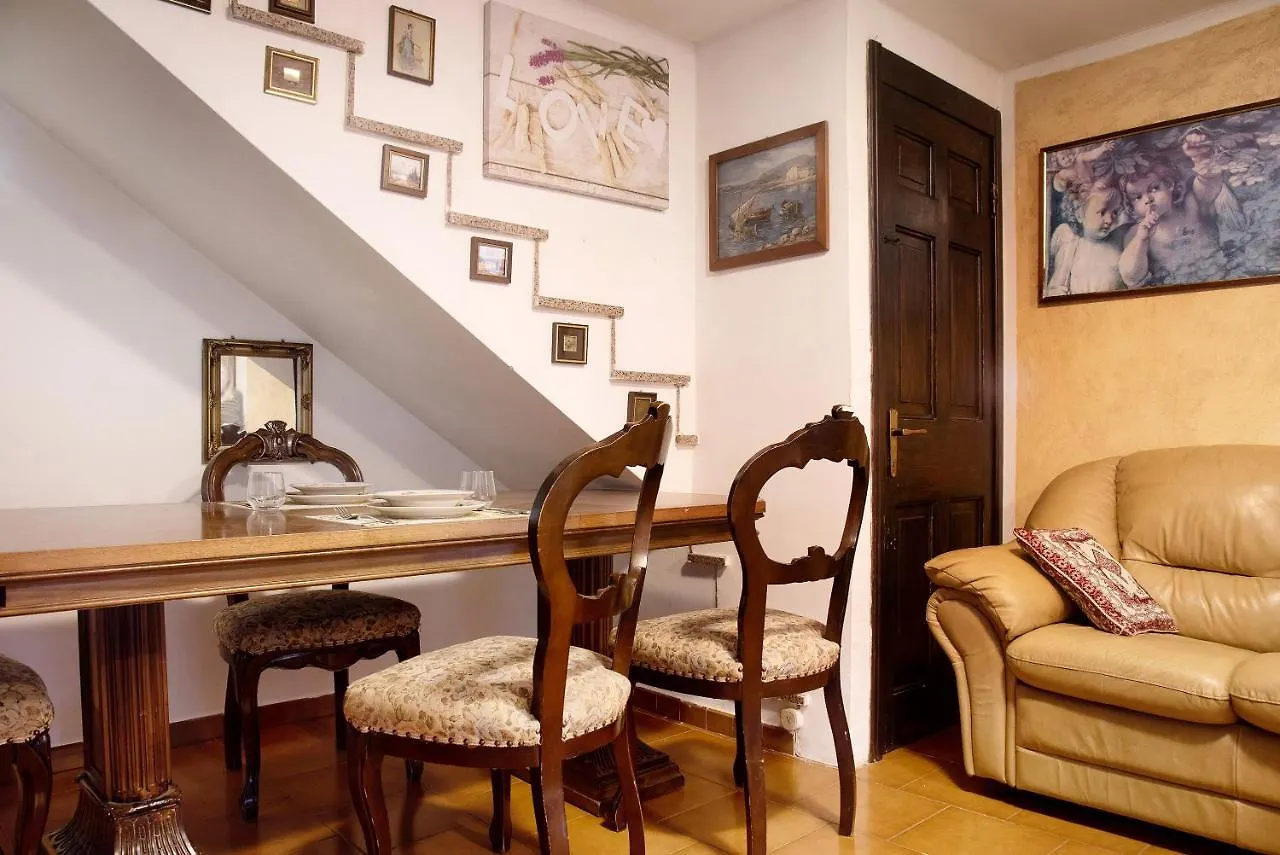 Casa Flora Apartment Porto Ceresio